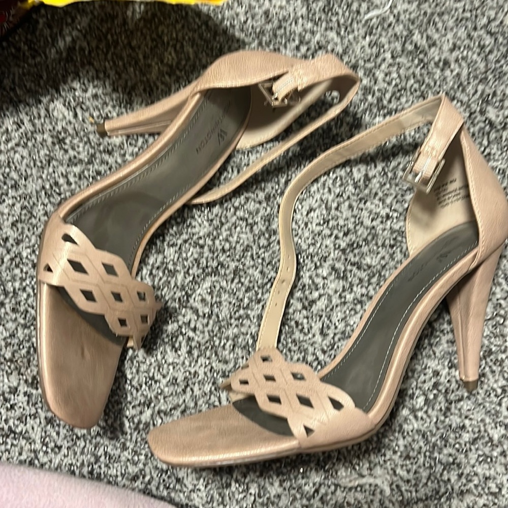 Tan heels